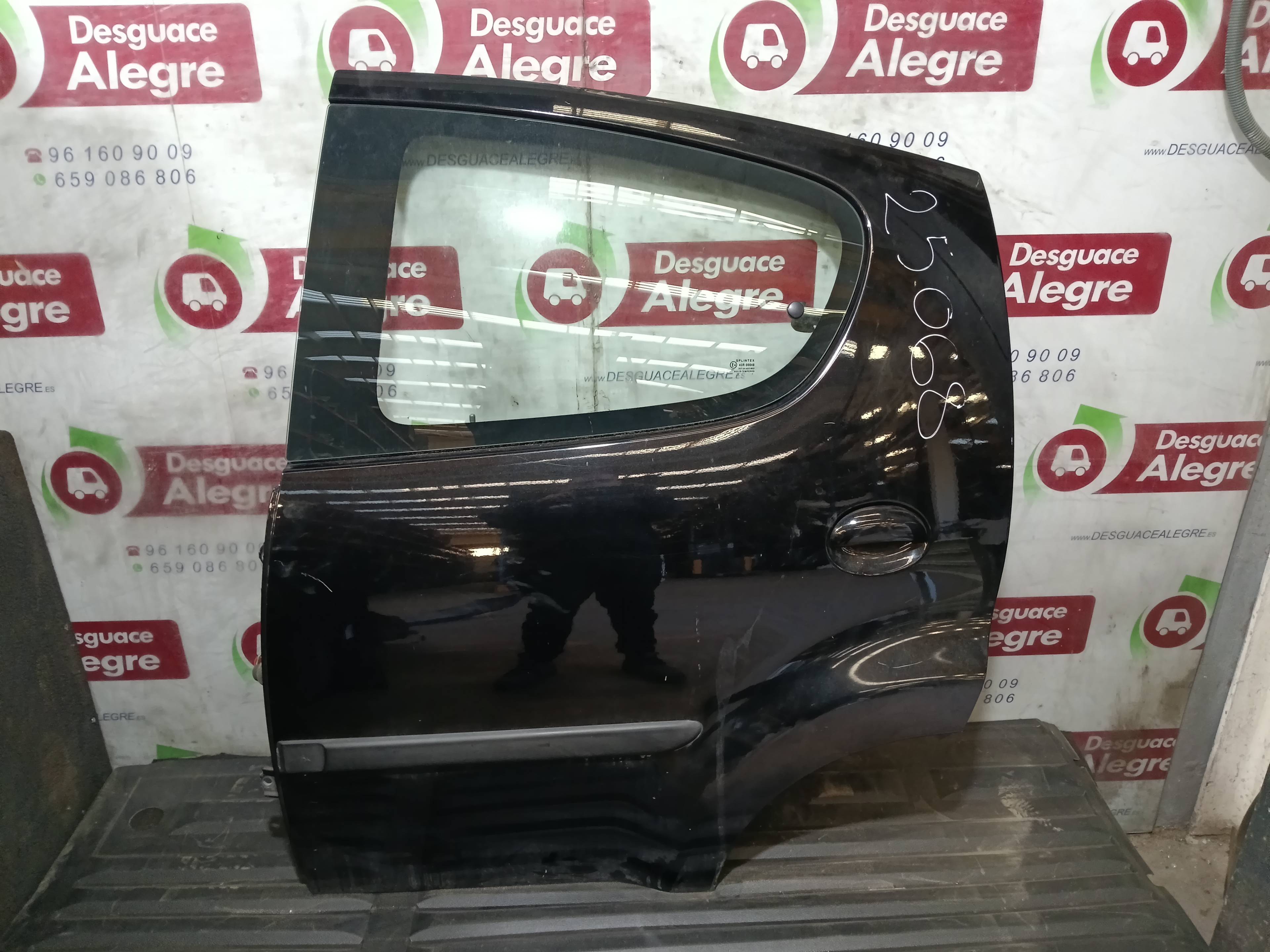 PEUGEOT 107 PUERTA TRASERA IZQUIERDA PEUGEOT 107 PUERTA TRASERA IZQUIERDA