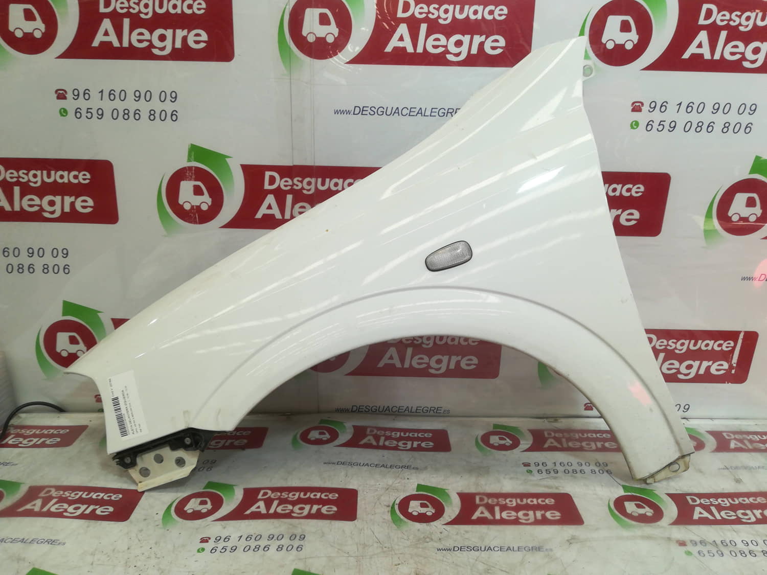 OPEL ASTRA G BERLINA ALETA DELANTERA IZQUIERDA OPEL ASTRA G BERLINA ALETA DELANTERA IZQUIERDA