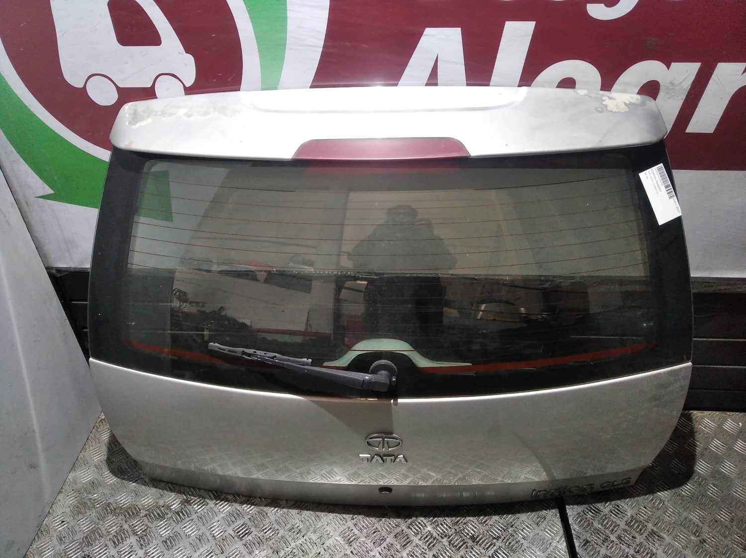 TATA INDICA PORTON TRASERO TATA INDICA PORTON TRASERO