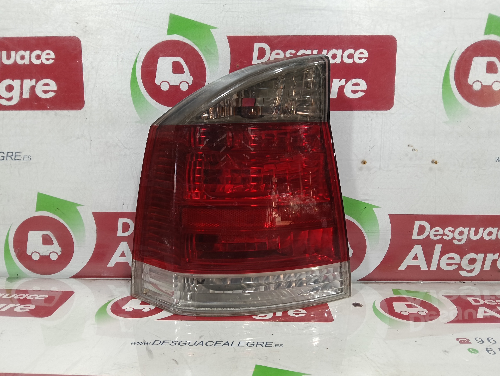 OPEL VECTRA C BERLINA PILOTO TRASERO IZQUIERDO OPEL VECTRA C BERLINA PILOTO TRASERO IZQUIERDO