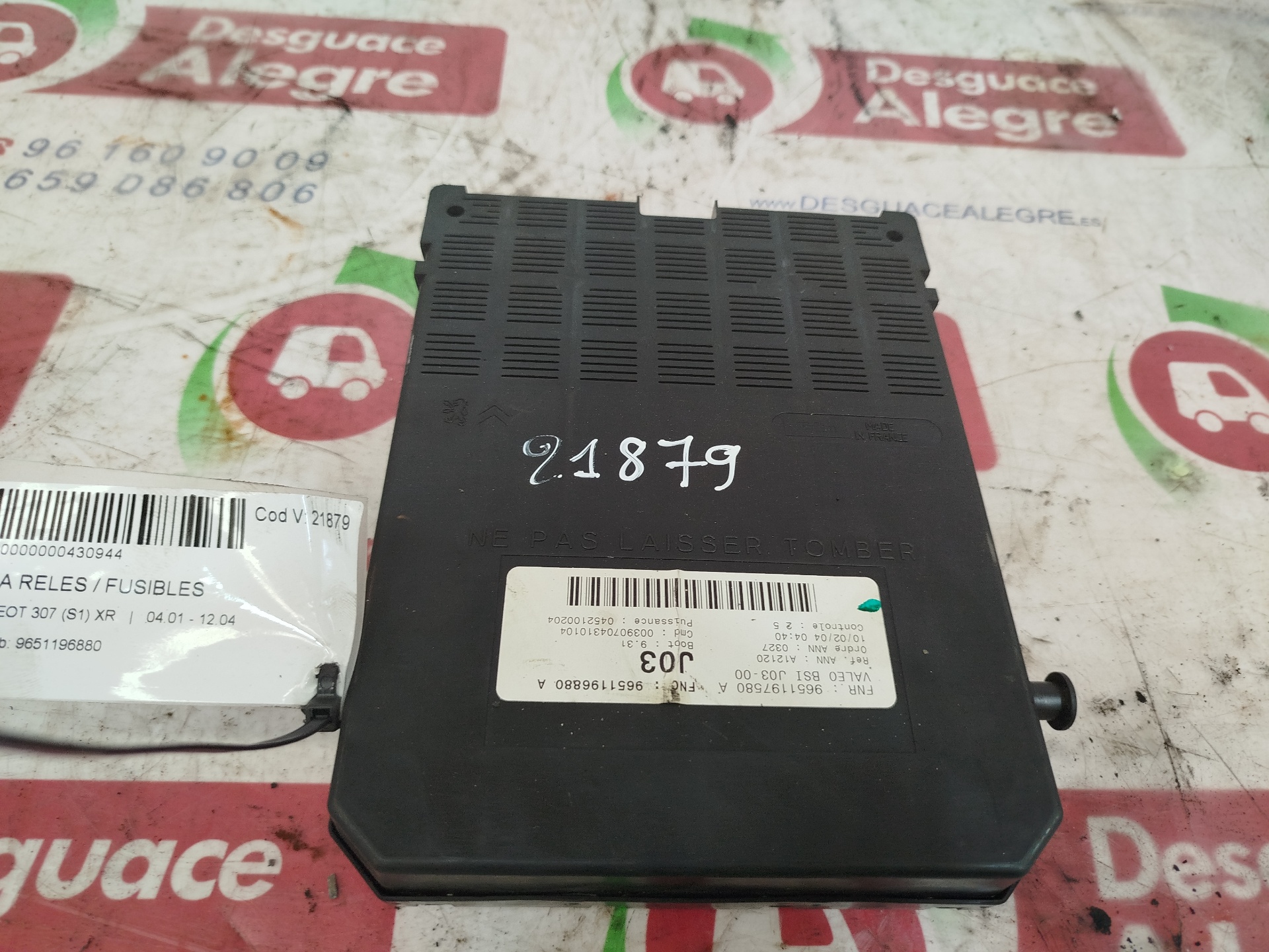 PEUGEOT 307 CAJA RELES FUSIBLES PEUGEOT 307 CAJA RELES FUSIBLES
