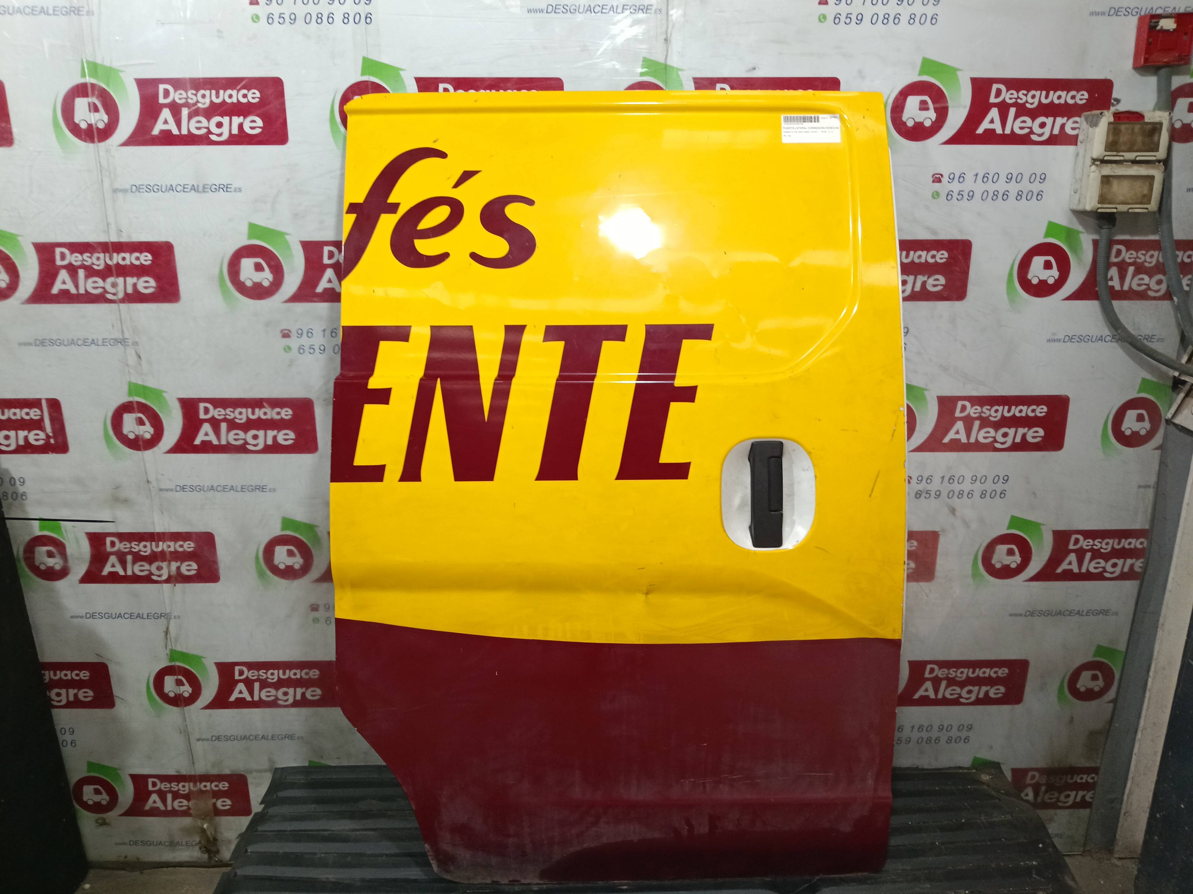 NISSAN NV200 EVALIA PUERTA LATERAL CORREDERA DERECHA NISSAN NV200 EVALIA PUERTA LATERAL CORREDERA DERECHA
