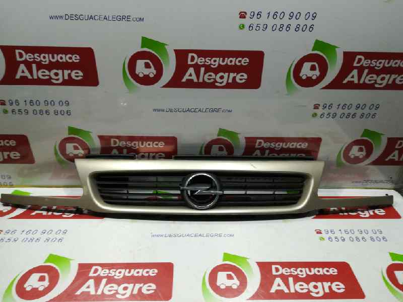 OPEL ASTRA F BERLINA REJILLA DELANTERA OPEL ASTRA F BERLINA REJILLA DELANTERA