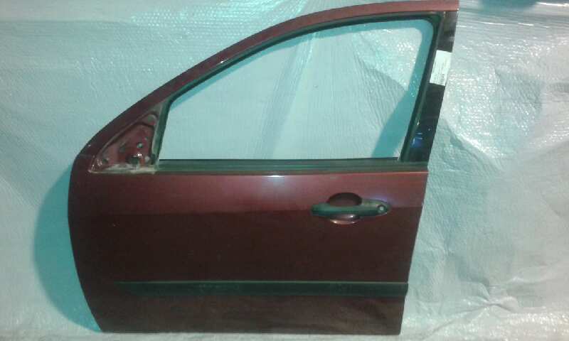 FORD FOCUS BERLINA PUERTA DELANTERA IZQUIERDA FORD FOCUS BERLINA PUERTA DELANTERA IZQUIERDA