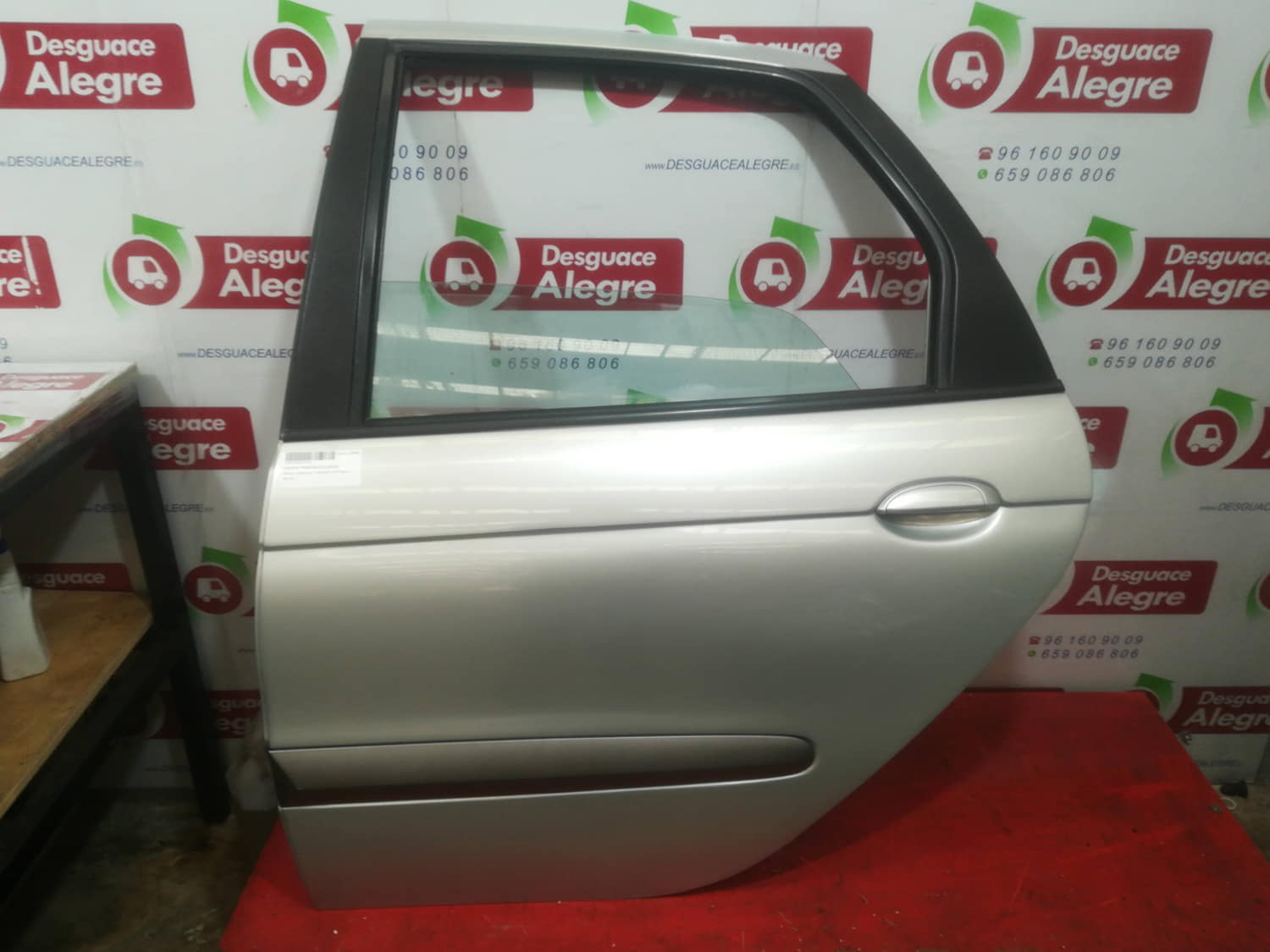 RENAULT SCENIC I PUERTA TRASERA IZQUIERDA RENAULT SCENIC I PUERTA TRASERA IZQUIERDA