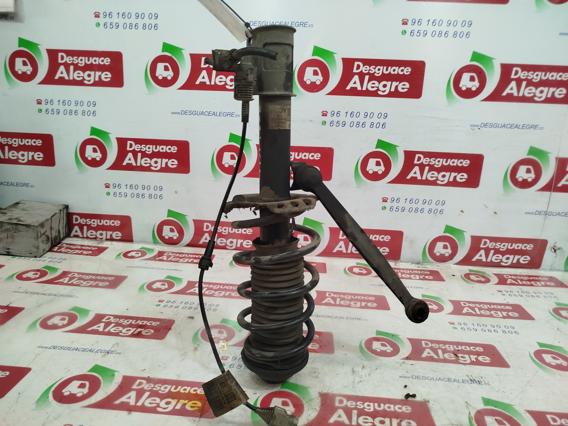 OPEL ASTRA H BERLINA AMORTIGUADOR DELANTERO IZQUIERDO OPEL ASTRA H BERLINA AMORTIGUADOR DELANTERO IZQUIERDO