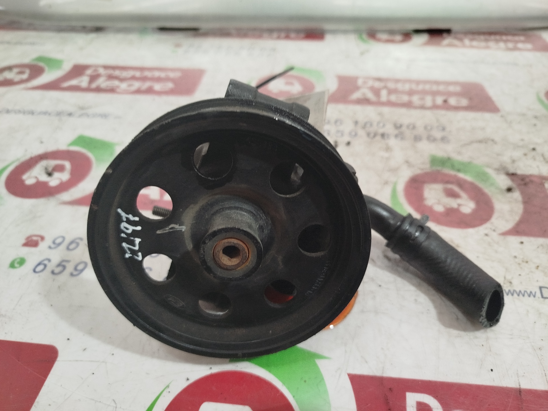 FORD FOCUS BERLINA BOMBA DIRECCION FORD FOCUS BERLINA BOMBA DIRECCION