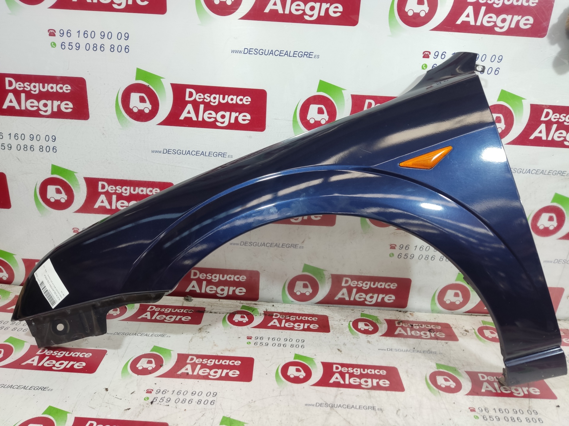 FORD MONDEO BERLINA ALETA DELANTERA IZQUIERDA FORD MONDEO BERLINA ALETA DELANTERA IZQUIERDA