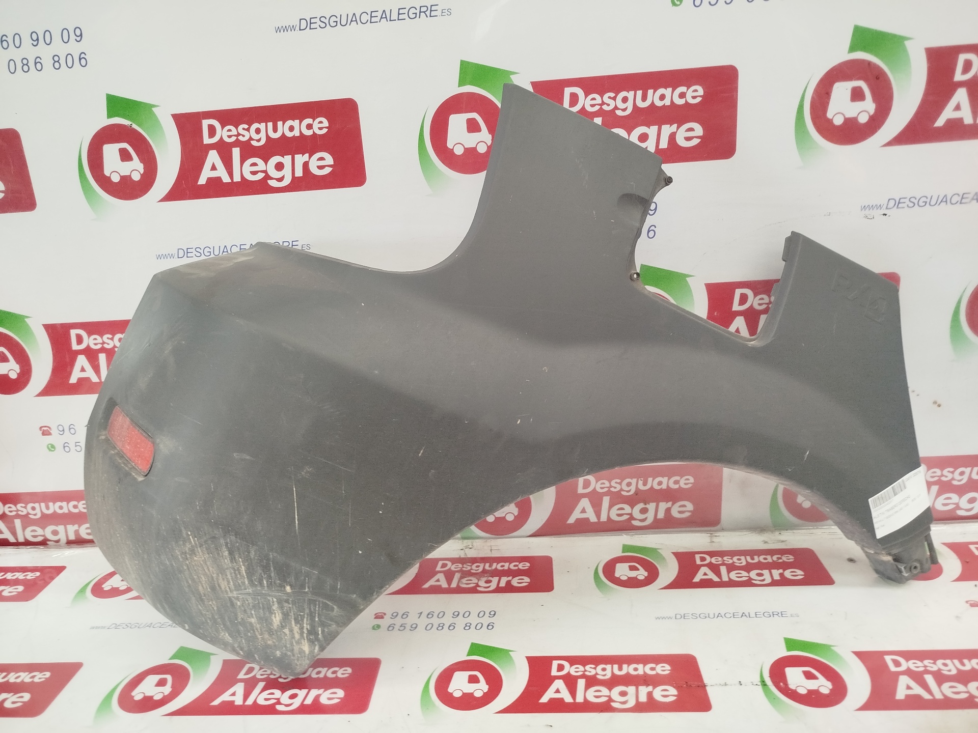 RENAULT SCENIC RX4 ALETIN TRASERO DERECHO RENAULT SCENIC RX4 ALETIN TRASERO DERECHO