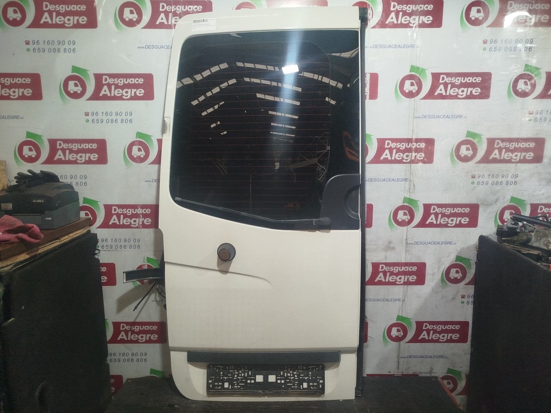 VOLKSWAGEN CRAFTER FURGÓN PORTON TRASERO IZQUIERDO