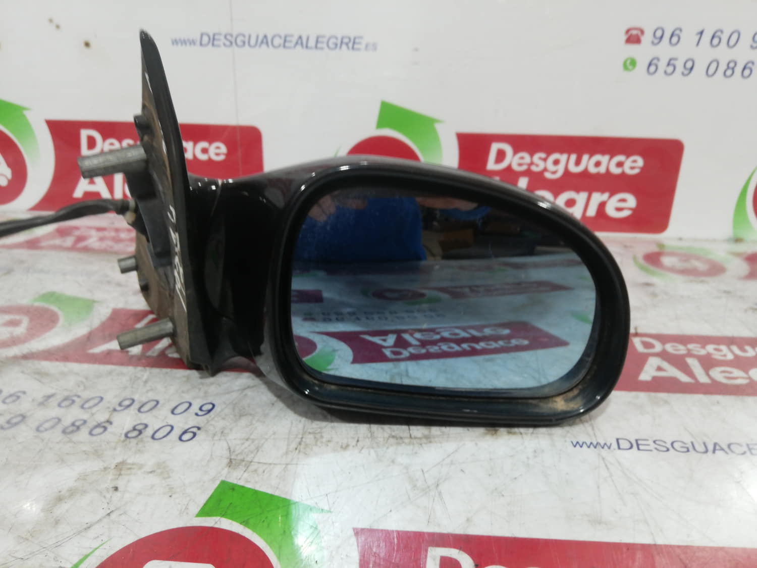 PEUGEOT 406 BERLINA RETROVISOR DERECHO PEUGEOT 406 BERLINA RETROVISOR DERECHO
