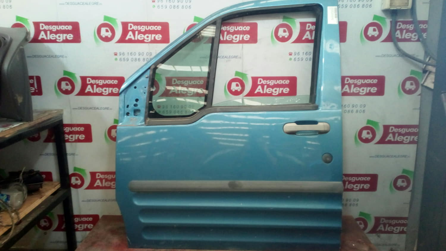 FORD TRANSIT CONNECT PUERTA DELANTERA IZQUIERDA FORD TRANSIT CONNECT PUERTA DELANTERA IZQUIERDA