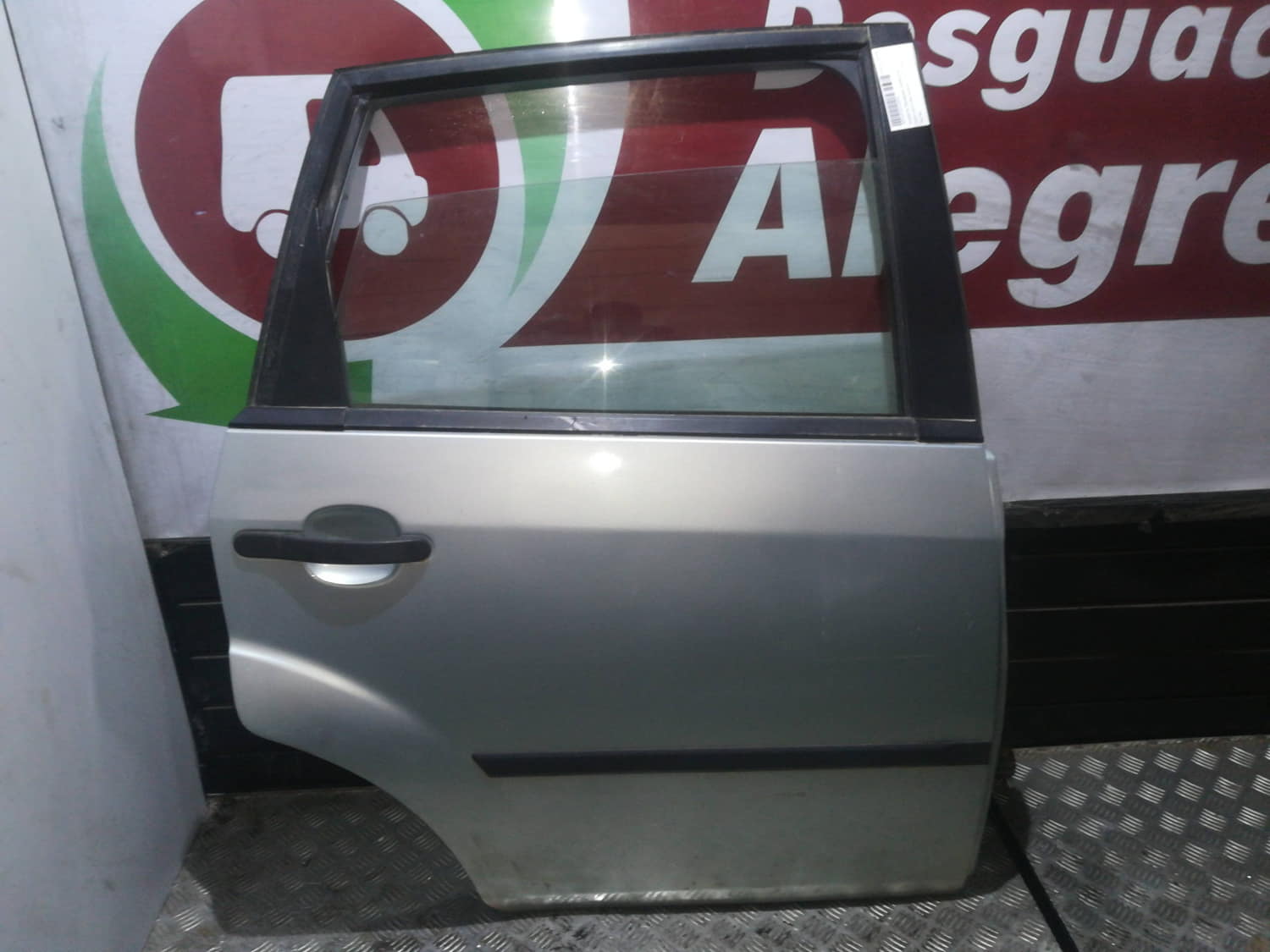 FORD FIESTA PUERTA TRASERA DERECHA FORD FIESTA PUERTA TRASERA DERECHA