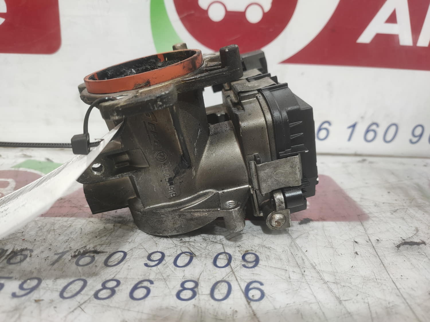 FIAT II DOBLÒ CAJA MARIPOSA FIAT II DOBLÒ CAJA MARIPOSA