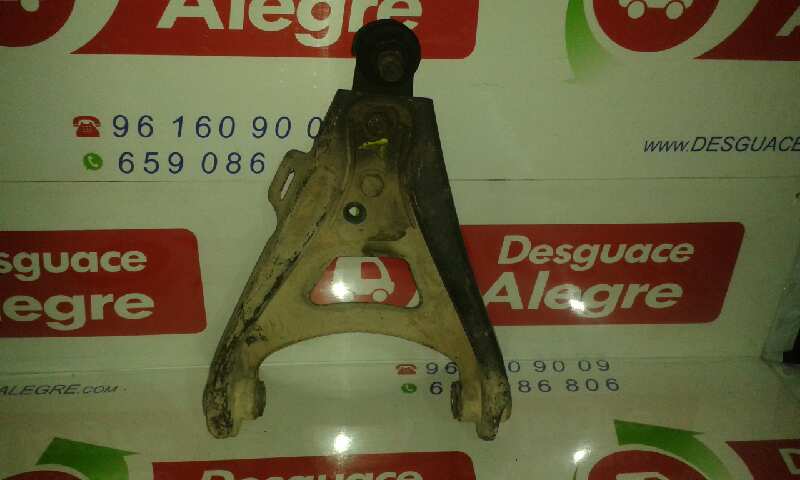 RENAULT RAPID EXPRESS BRAZO SUSPENSION INFERIOR DELANTERO IZQUIERDO RENAULT RAPID EXPRESS BRAZO SUSPENSION INFERIOR DELANTERO IZQUIERDO