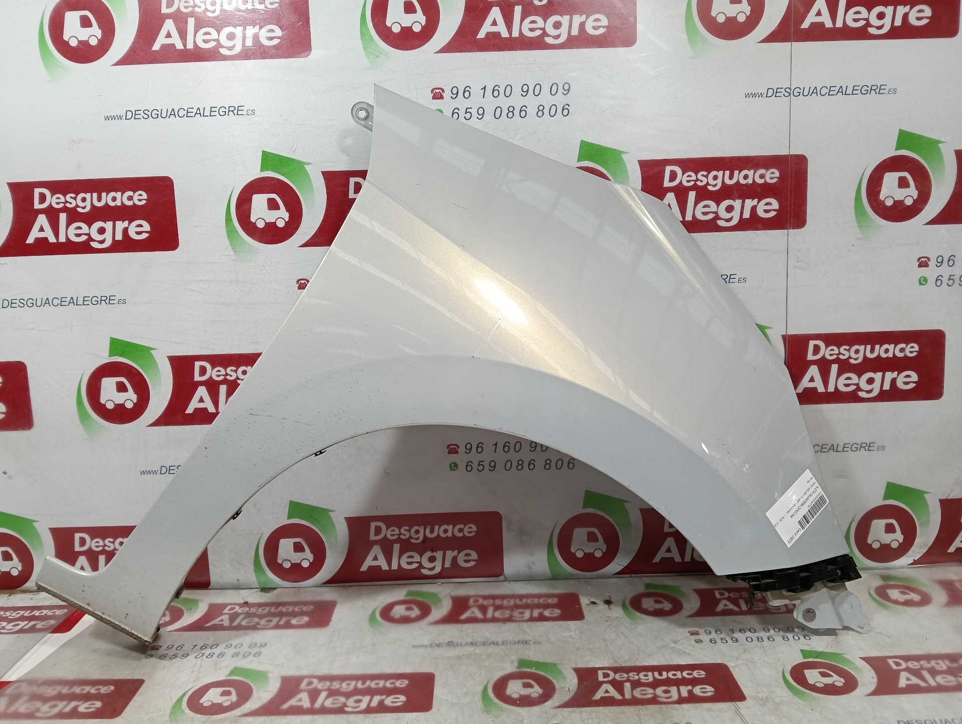 HONDA JAZZ ALETA DELANTERA DERECHA HONDA JAZZ ALETA DELANTERA DERECHA