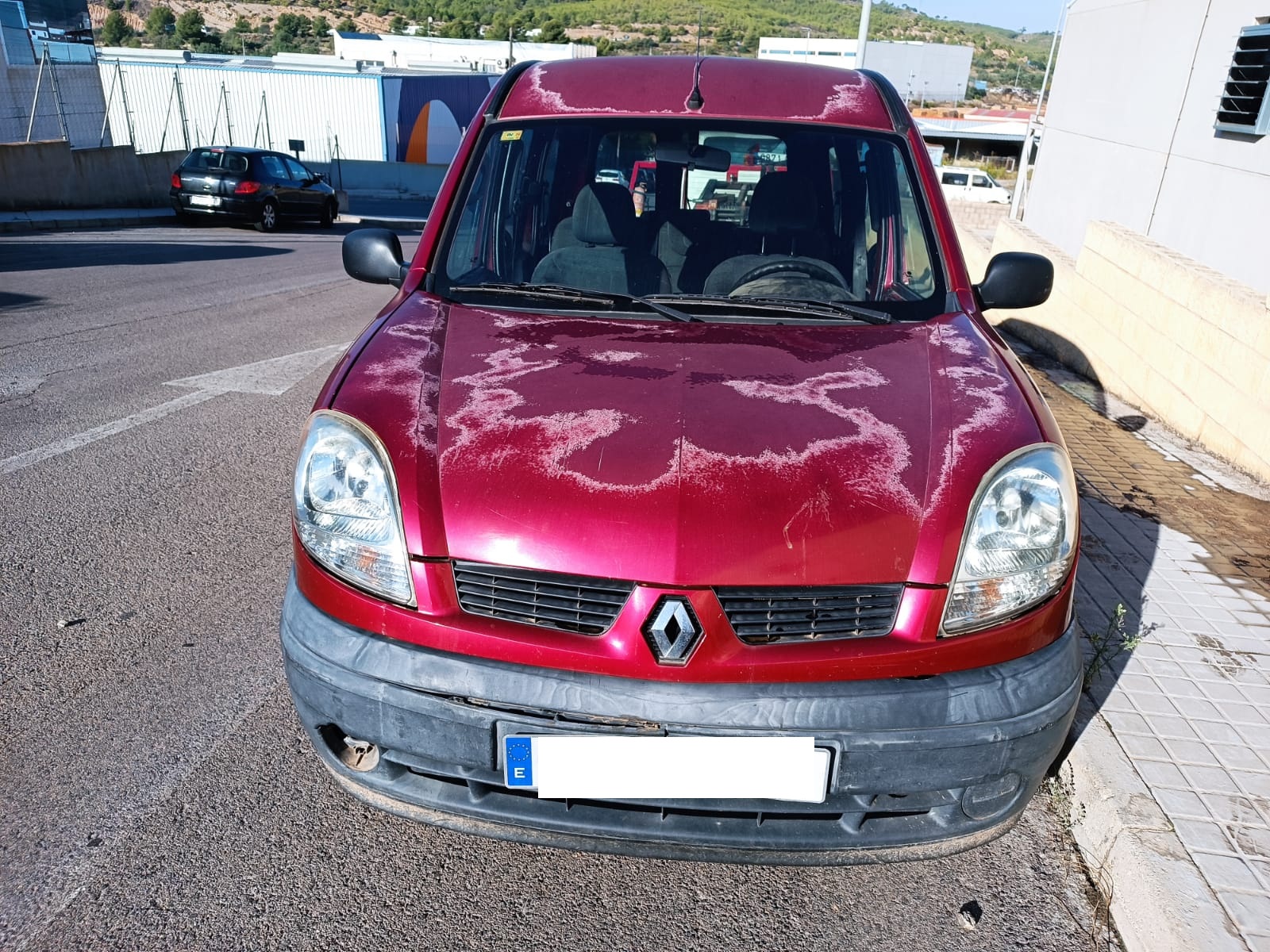 RENAULT KANGOO I REJILLA DELANTERA RENAULT KANGOO I REJILLA DELANTERA