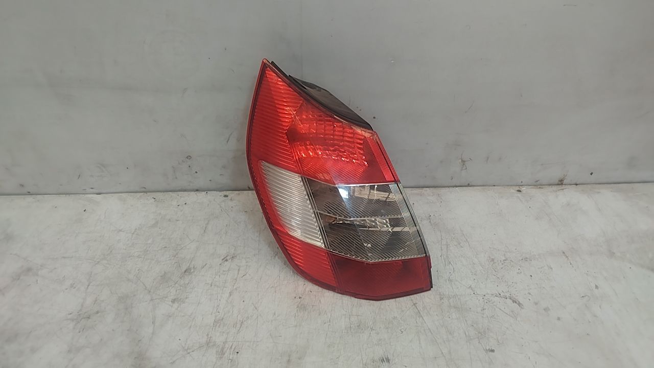 RENAULT SCENIC II PILOTO TRASERO IZQUIERDO RENAULT SCENIC II PILOTO TRASERO IZQUIERDO