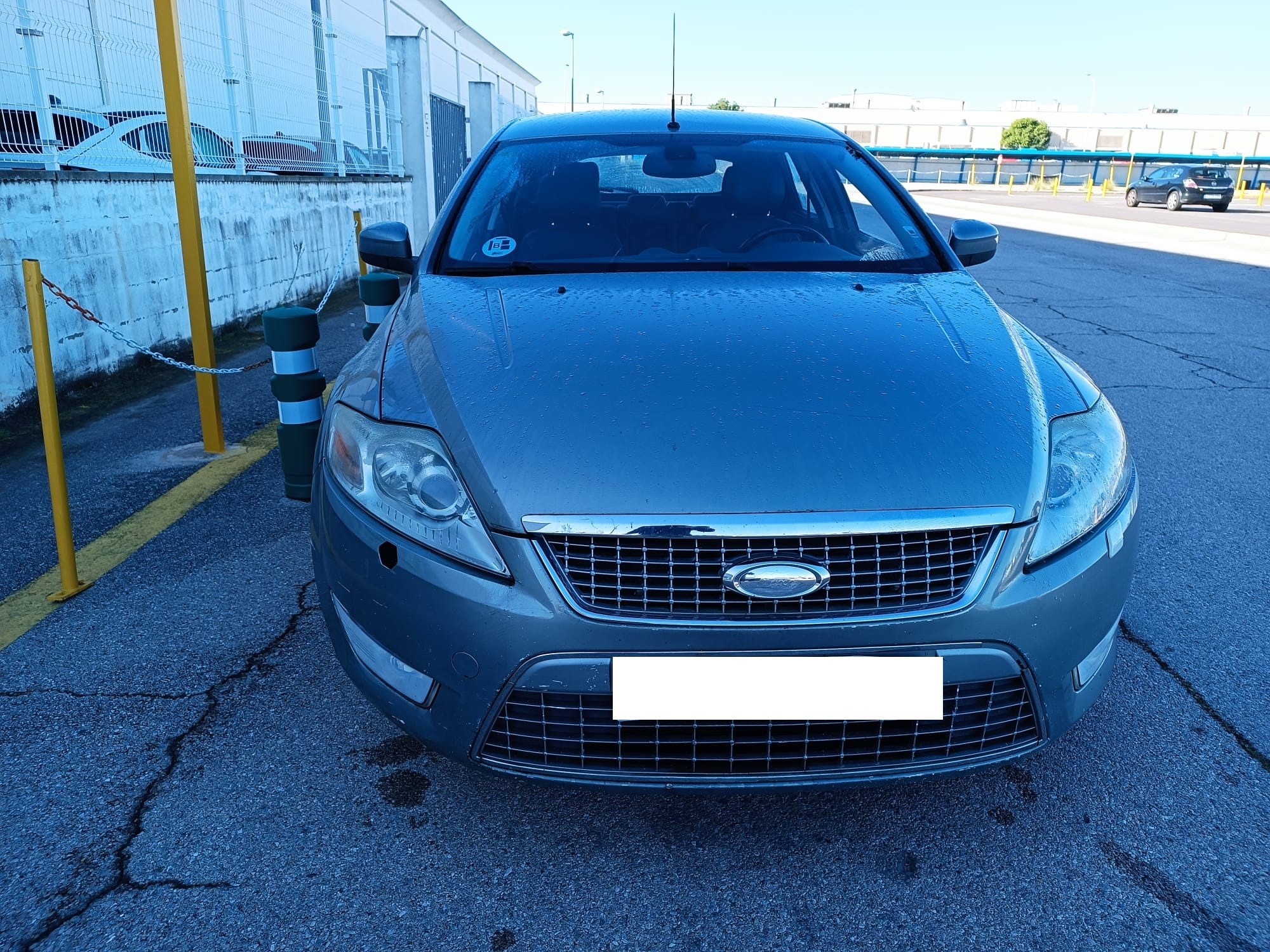 FORD MONDEO BERLINA ALETA DELANTERA DERECHA FORD MONDEO BERLINA ALETA DELANTERA DERECHA