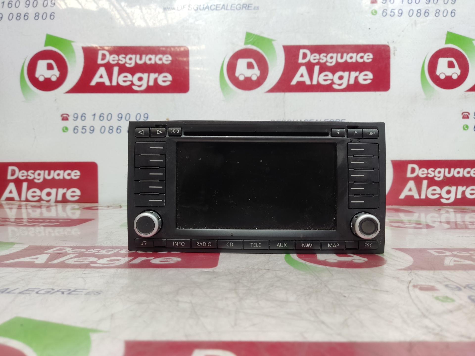 VOLKSWAGEN TOUAREG SISTEMA NAVEGACION GPS VOLKSWAGEN TOUAREG SISTEMA NAVEGACION GPS