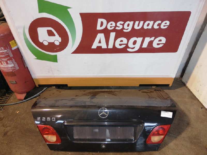MERCEDES-BENZ E BERLINA TAPA MALETERO MERCEDES-BENZ E BERLINA TAPA MALETERO