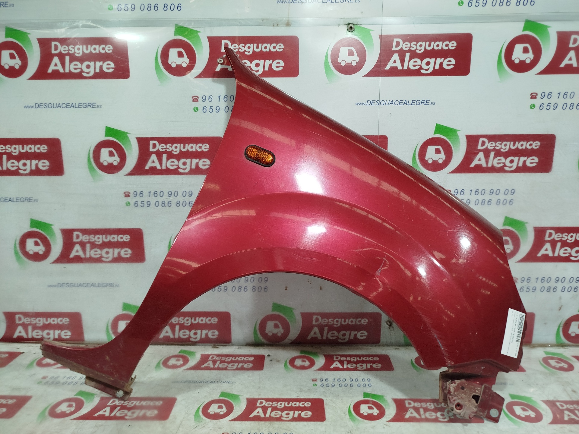 RENAULT KANGOO I ALETA DELANTERA DERECHA RENAULT KANGOO I ALETA DELANTERA DERECHA