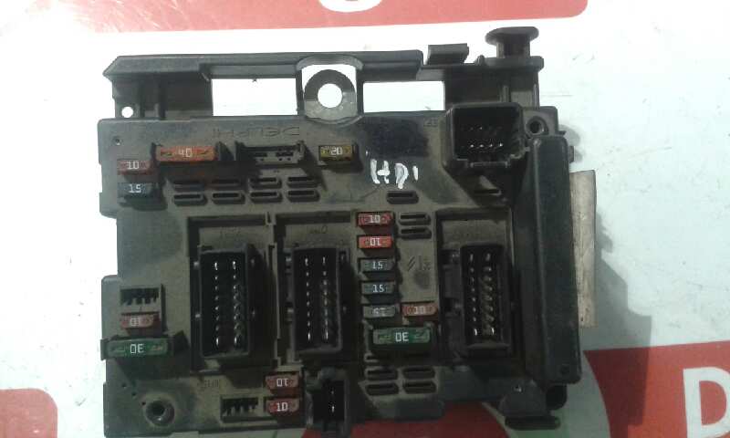 PEUGEOT 206 CAJA RELES FUSIBLES PEUGEOT 206 CAJA RELES FUSIBLES