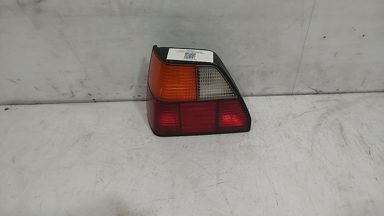 VOLKSWAGEN GOLF II PILOTO TRASERO IZQUIERDO VOLKSWAGEN GOLF II PILOTO TRASERO IZQUIERDO