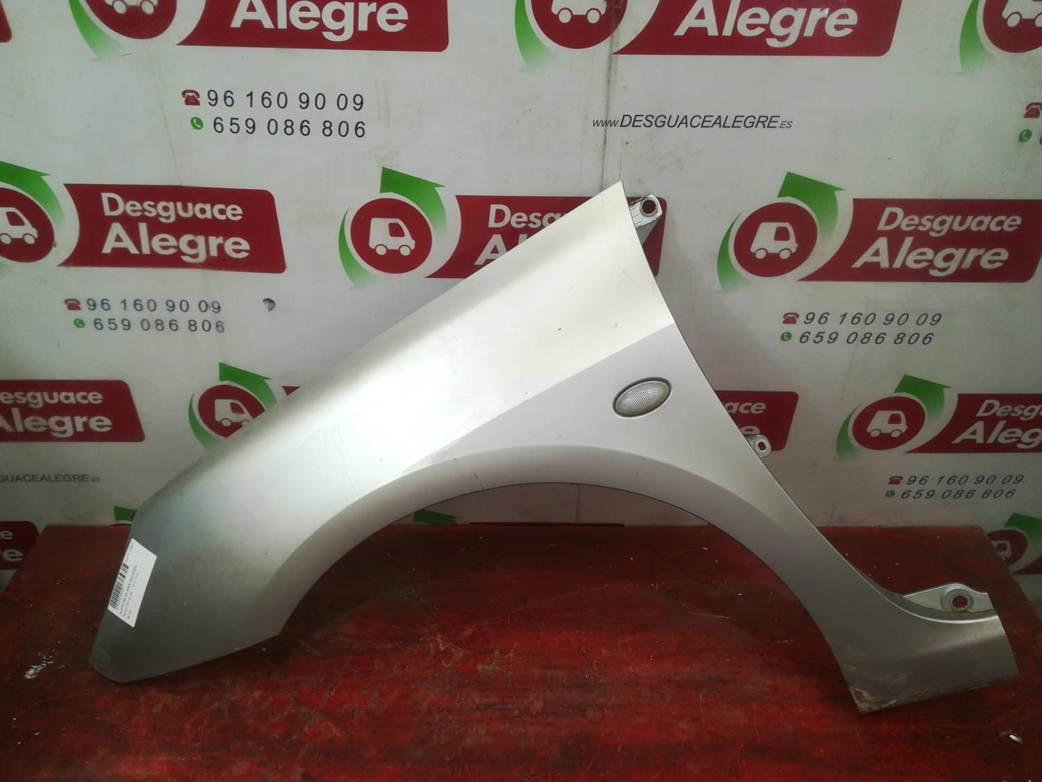PEUGEOT 307 ALETA DELANTERA IZQUIERDA PEUGEOT 307 ALETA DELANTERA IZQUIERDA