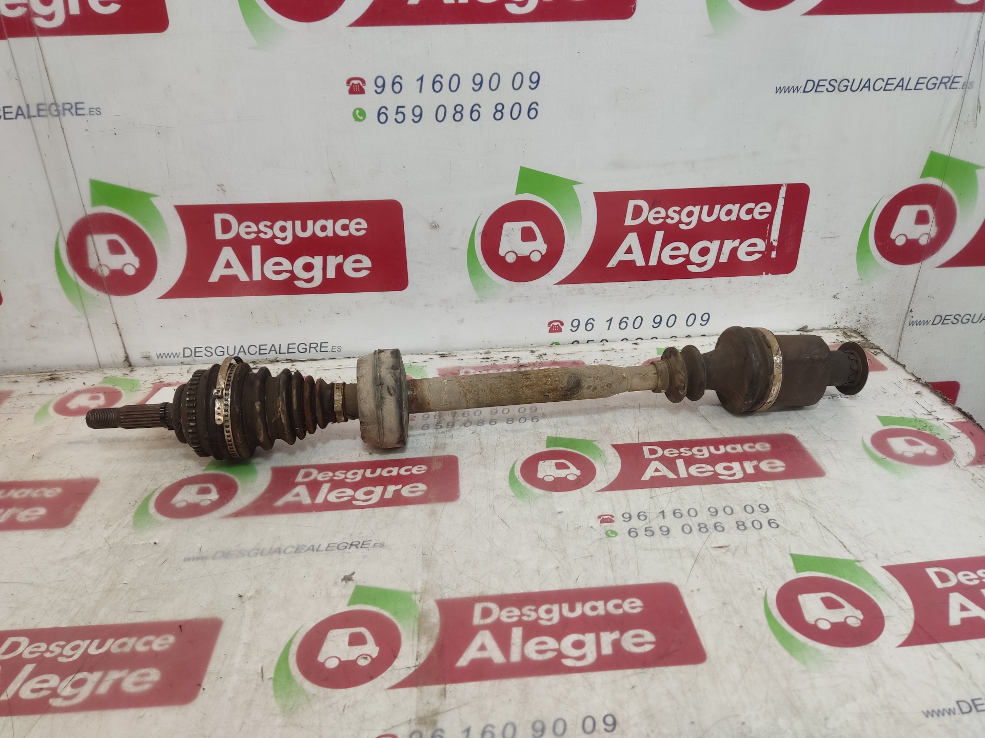 RENAULT MEGANE I FASE 2 BERLINA TRANSMISION DELANTERA DERECHA RENAULT MEGANE I FASE 2 BERLINA TRANSMISION DELANTERA DERECHA