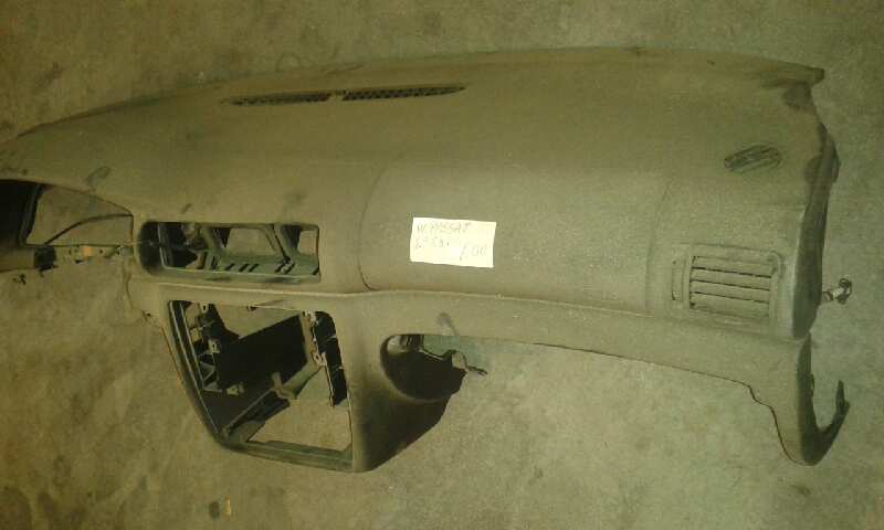 VOLKSWAGEN PASSAT BERLINA SALPICADERO VOLKSWAGEN PASSAT BERLINA SALPICADERO