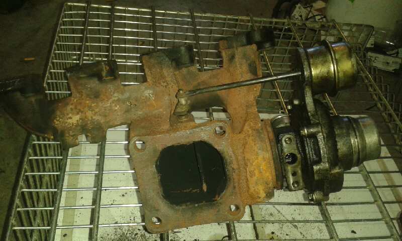 FORD FOCUS BERLINA TURBOCOMPRESOR FORD FOCUS BERLINA TURBOCOMPRESOR