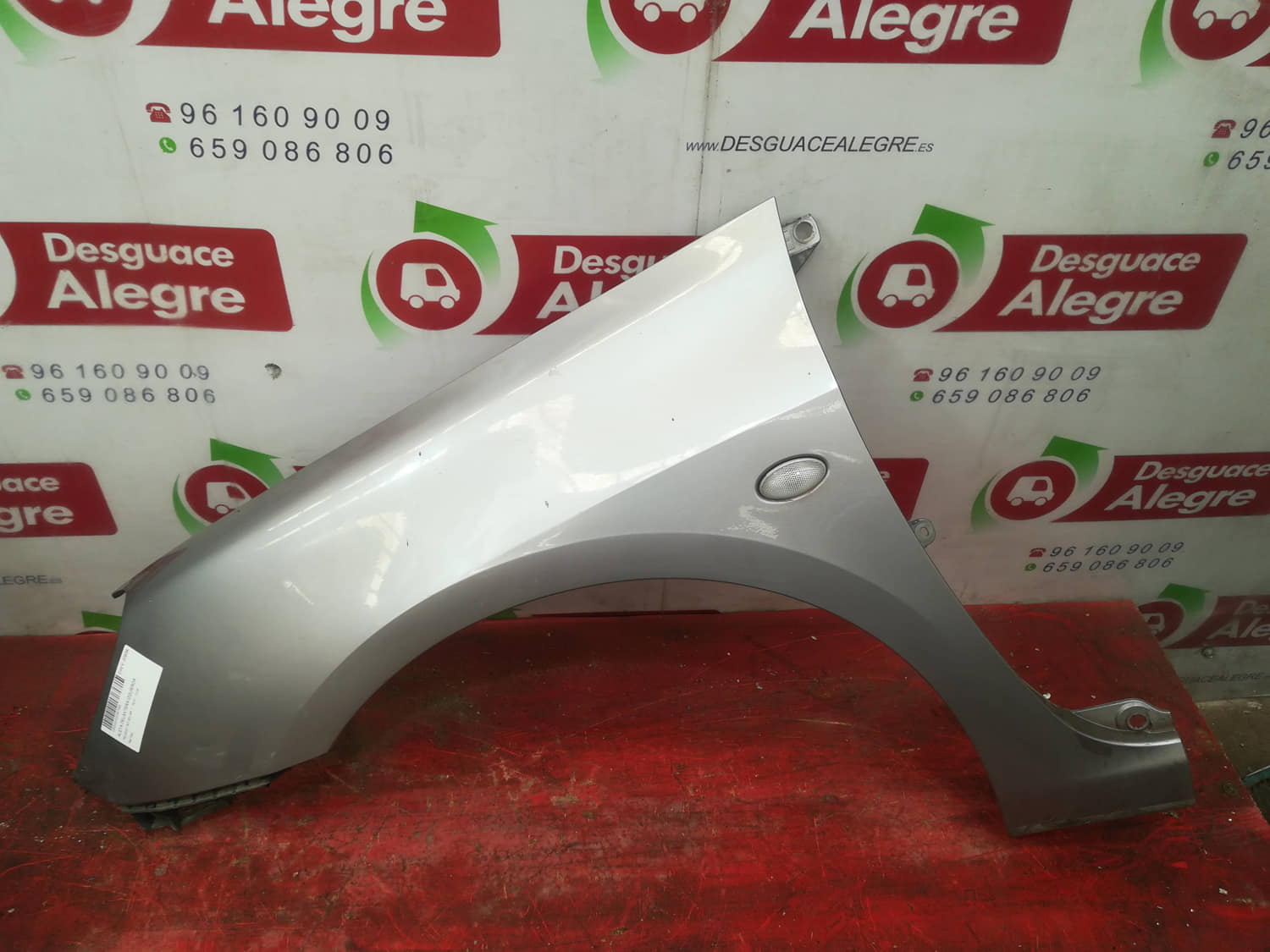 PEUGEOT 307 ALETA DELANTERA IZQUIERDA PEUGEOT 307 ALETA DELANTERA IZQUIERDA