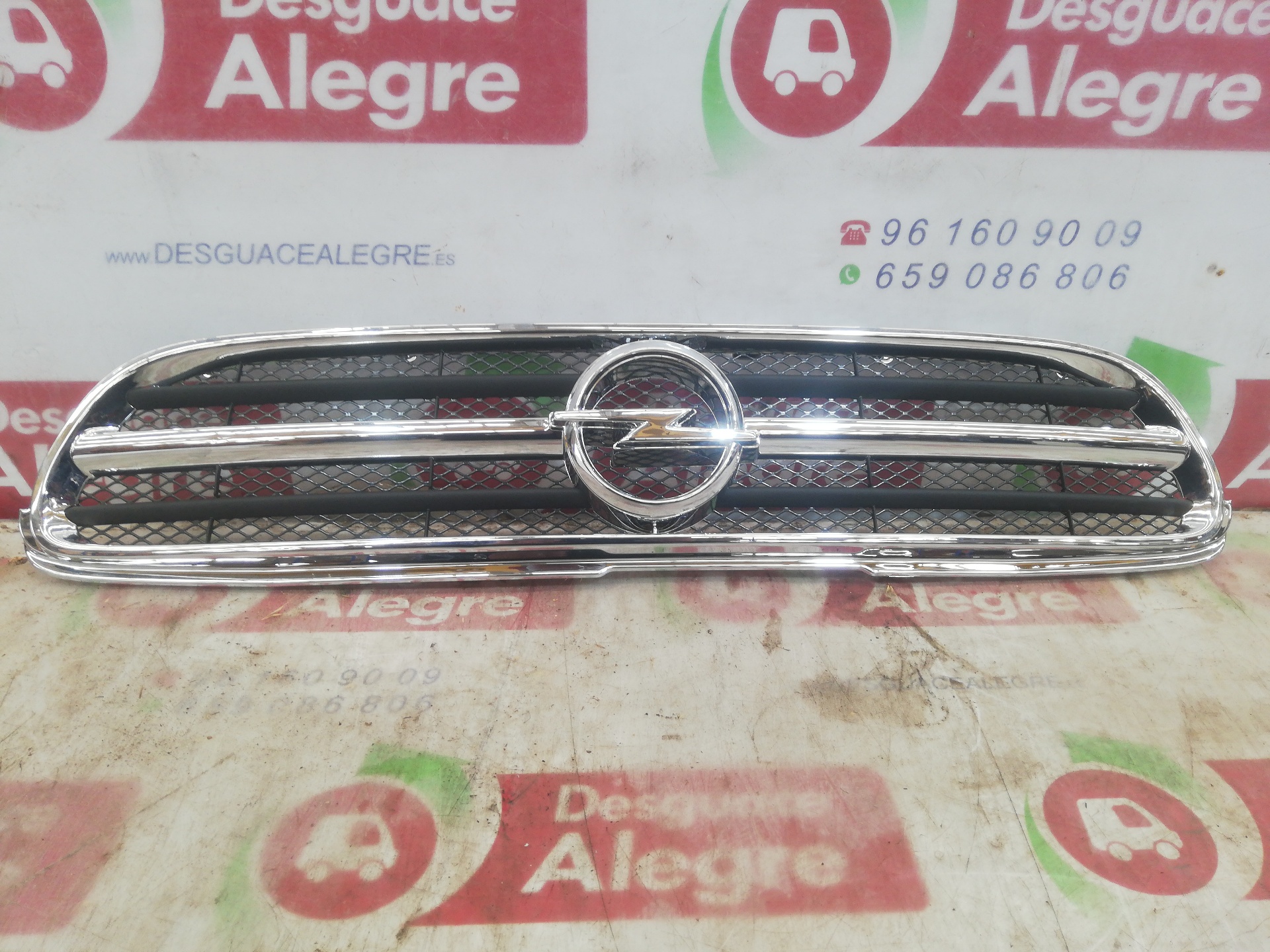 OPEL AGILA REJILLA DELANTERA OPEL AGILA REJILLA DELANTERA