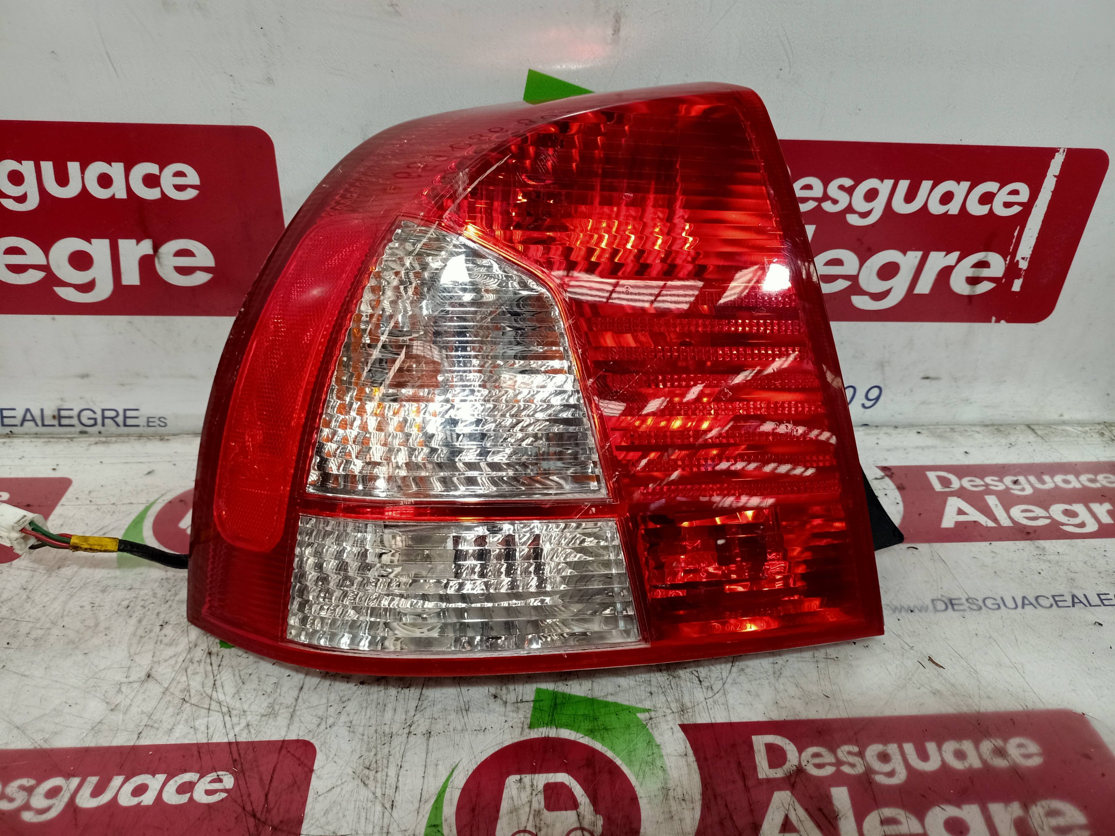 KIA SHUMA II PILOTO TRASERO IZQUIERDO KIA SHUMA II PILOTO TRASERO IZQUIERDO