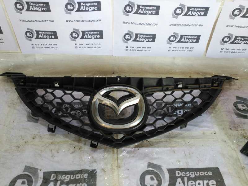 MAZDA 3 BERLINA REJILLA DELANTERA MAZDA 3 BERLINA REJILLA DELANTERA
