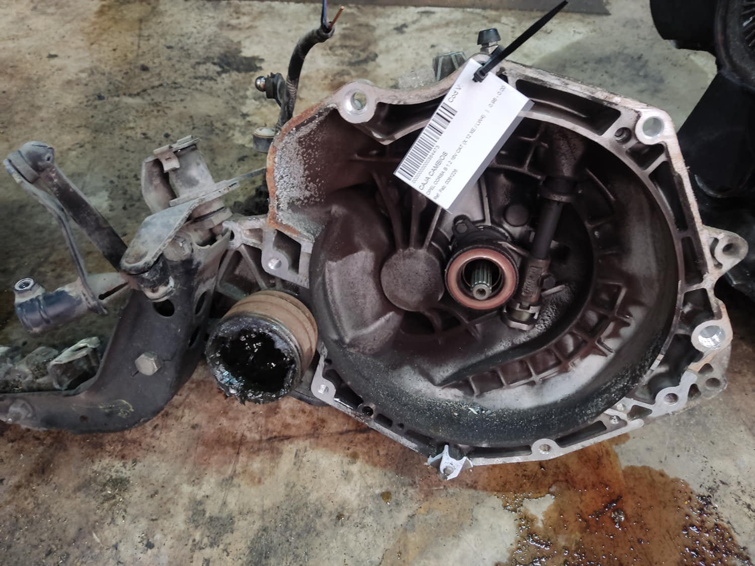 OPEL CORSA B CAJA CAMBIOS OPEL CORSA B CAJA CAMBIOS