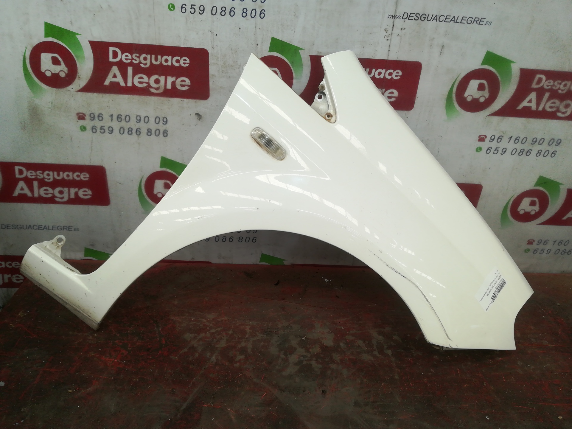 FIAT GRANDE PUNTO ALETA DELANTERA DERECHA FIAT GRANDE PUNTO ALETA DELANTERA DERECHA