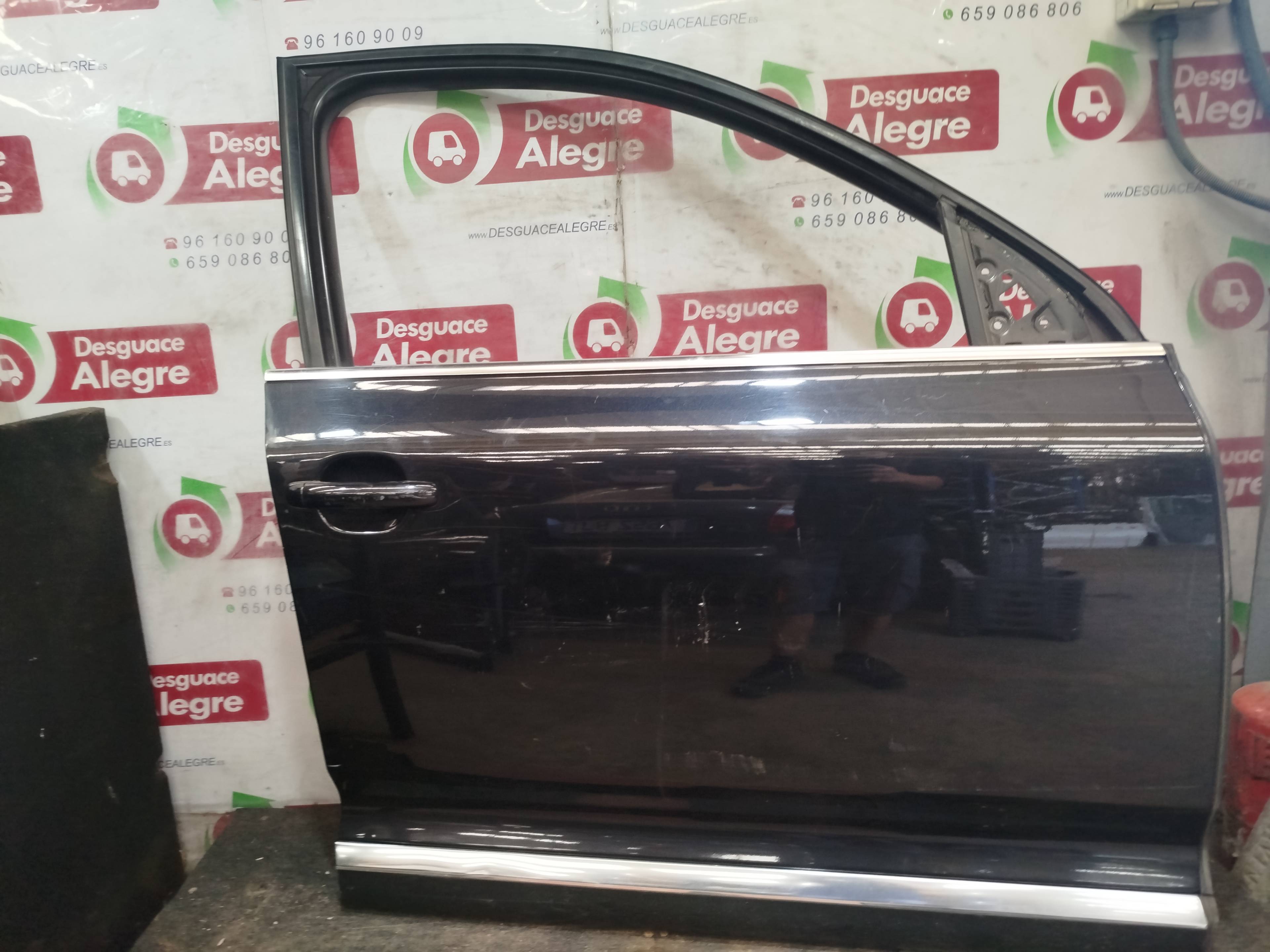 VOLKSWAGEN TOUAREG PUERTA DELANTERA DERECHA VOLKSWAGEN TOUAREG PUERTA DELANTERA DERECHA