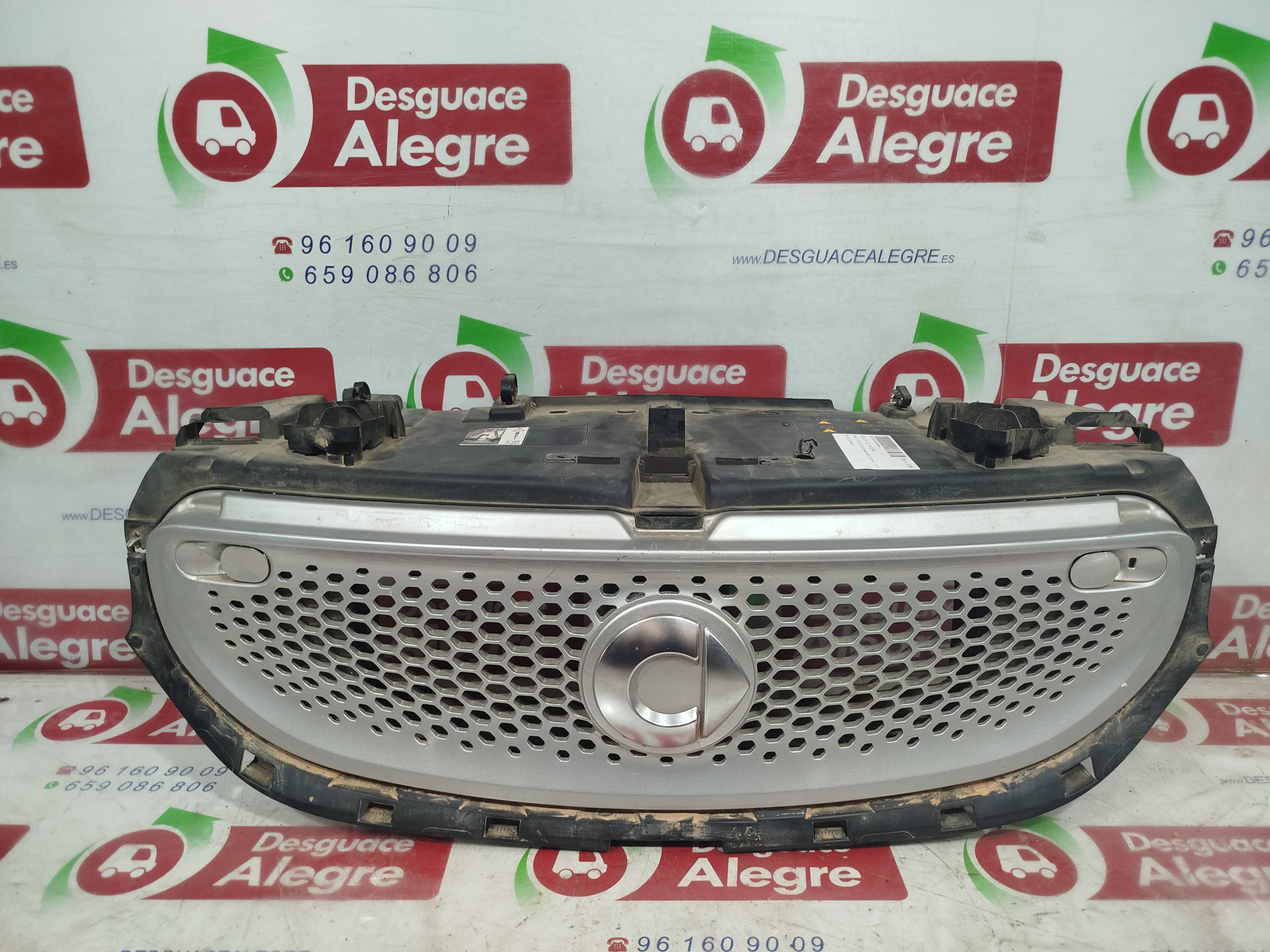 SMART FORTWO COUPE REJILLA DELANTERA SMART FORTWO COUPE REJILLA DELANTERA