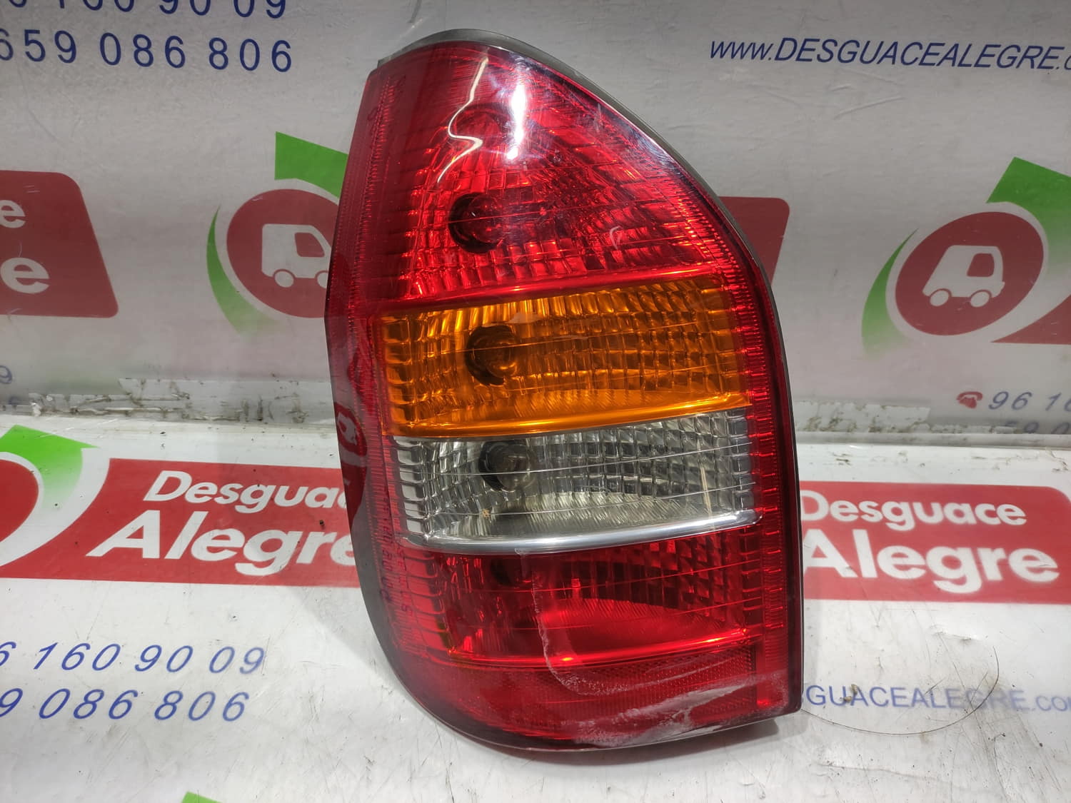 OPEL ZAFIRA A PILOTO TRASERO IZQUIERDO OPEL ZAFIRA A PILOTO TRASERO IZQUIERDO