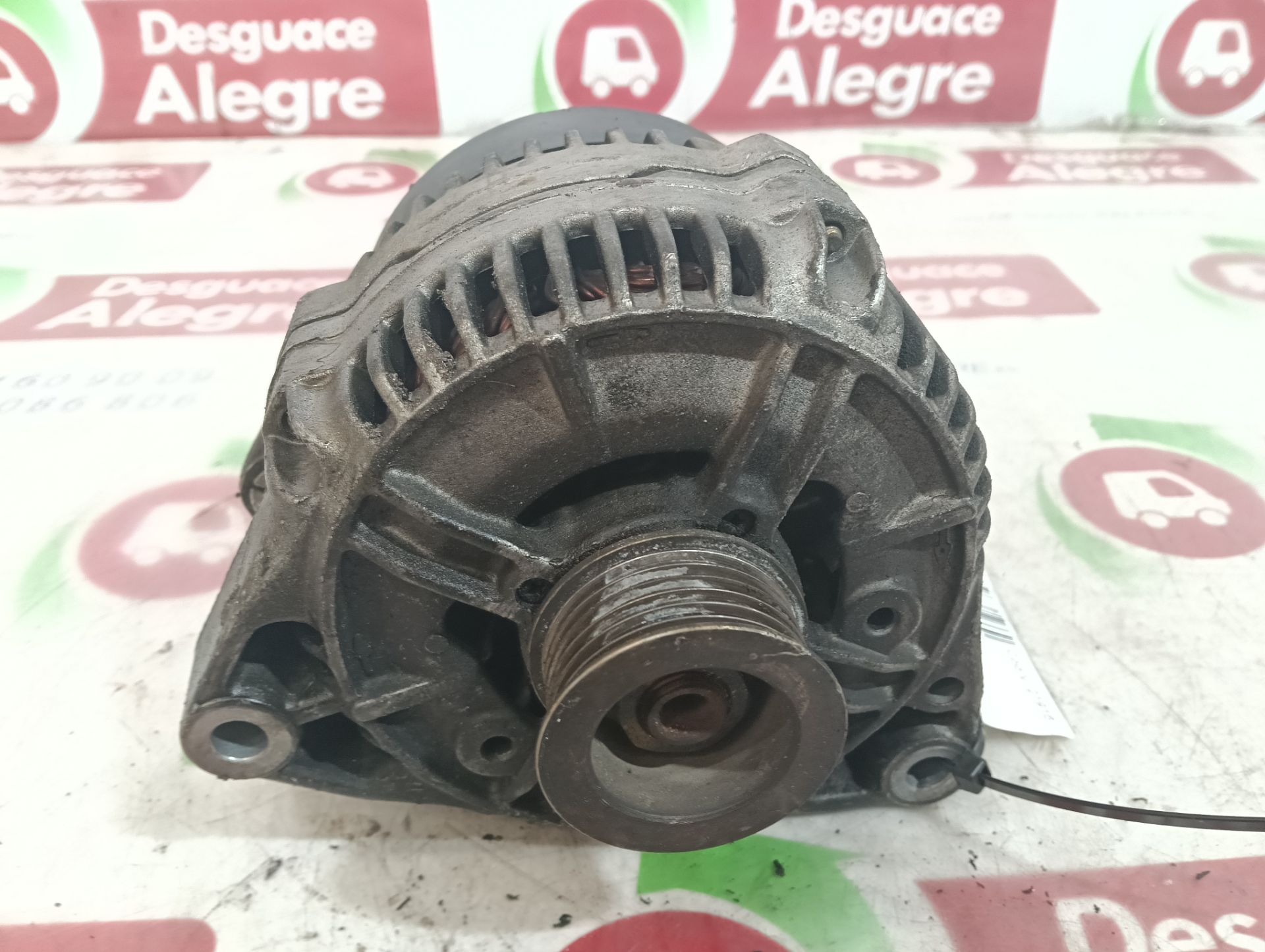 OPEL VECTRA B BERLINA ALTERNADOR OPEL VECTRA B BERLINA ALTERNADOR