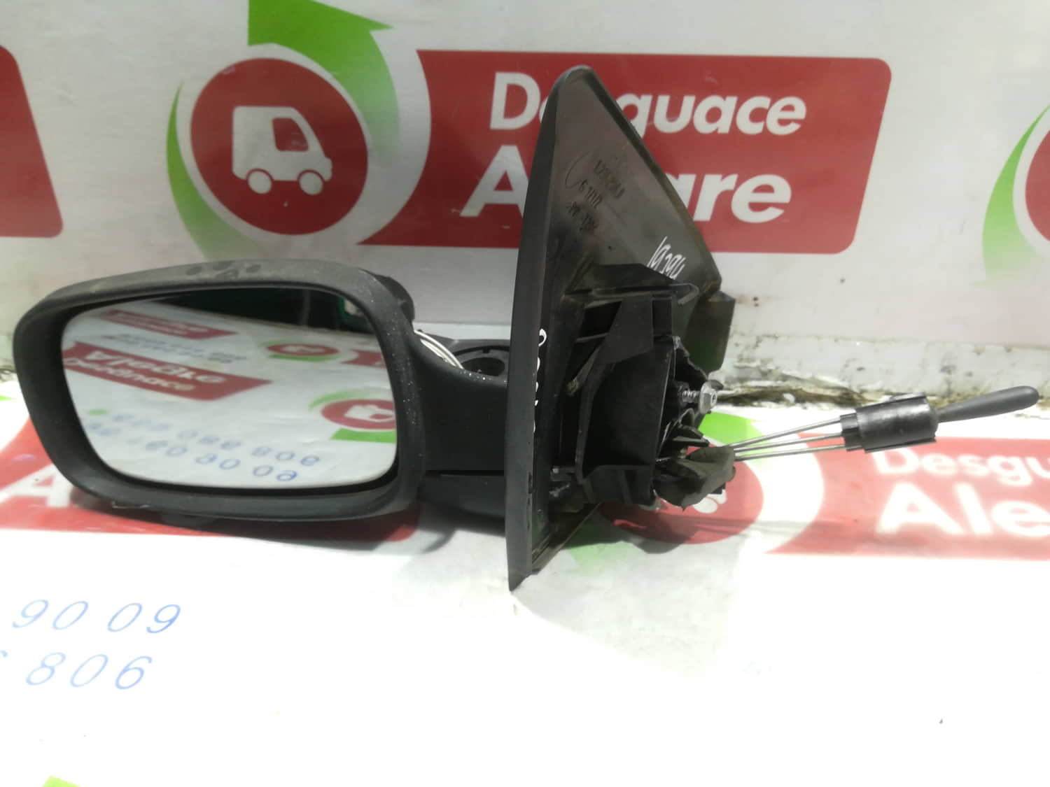 RENAULT MEGANE II BERLINA 3P RETROVISOR IZQUIERDO RENAULT MEGANE II BERLINA 3P RETROVISOR IZQUIERDO