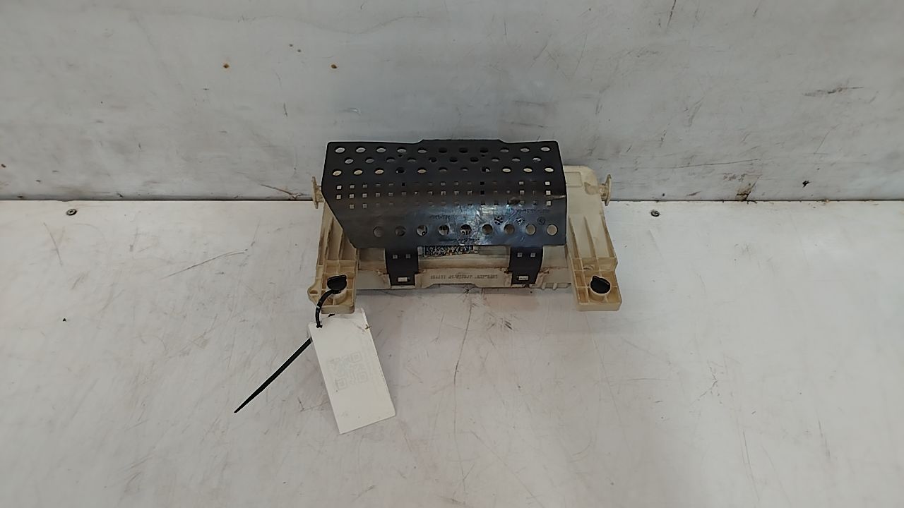 FORD FOCUS BERLINA CAJA RELES FUSIBLES FORD FOCUS BERLINA CAJA RELES FUSIBLES
