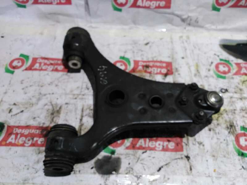MERCEDES-BENZ A BRAZO SUSPENSION INFERIOR DELANTERO DERECHO MERCEDES-BENZ A BRAZO SUSPENSION INFERIOR DELANTERO DERECHO