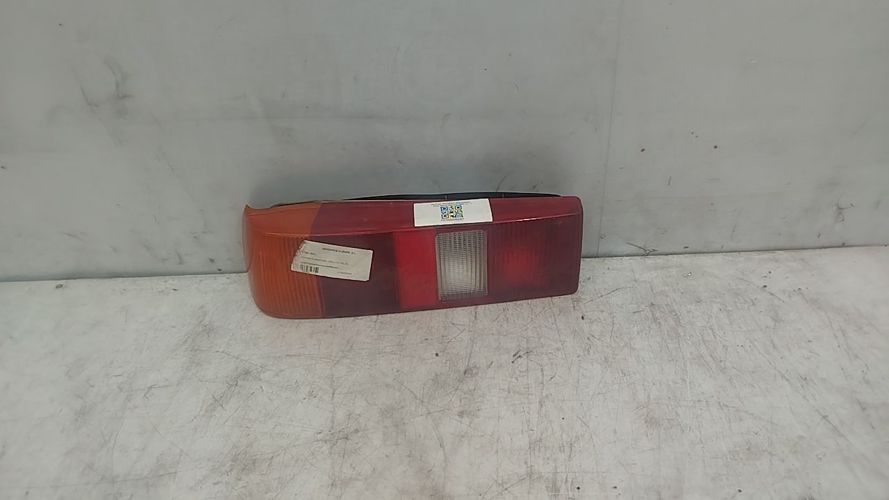 FORD SIERRA BERLINA PILOTO TRASERO IZQUIERDO FORD SIERRA BERLINA PILOTO TRASERO IZQUIERDO