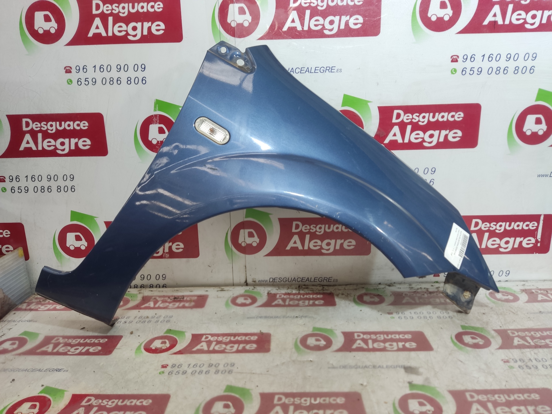 FORD FIESTA ALETA DELANTERA DERECHA FORD FIESTA ALETA DELANTERA DERECHA