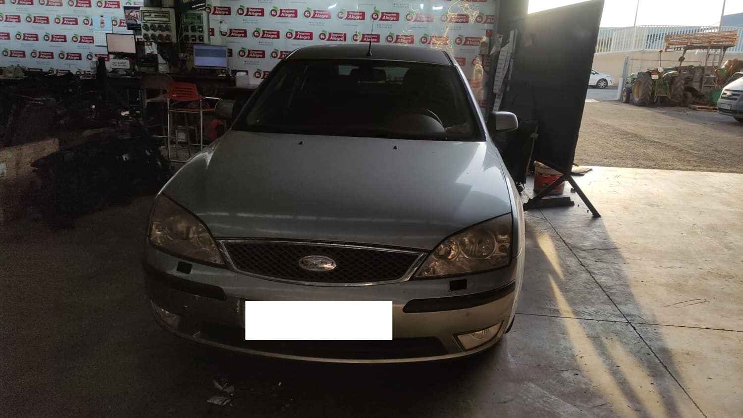 FORD MONDEO BERLINA PORTON TRASERO FORD MONDEO BERLINA PORTON TRASERO