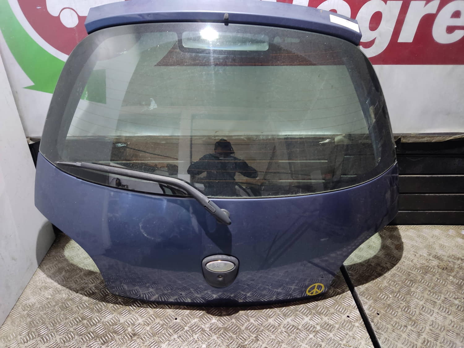 FORD KA PORTON TRASERO FORD KA PORTON TRASERO