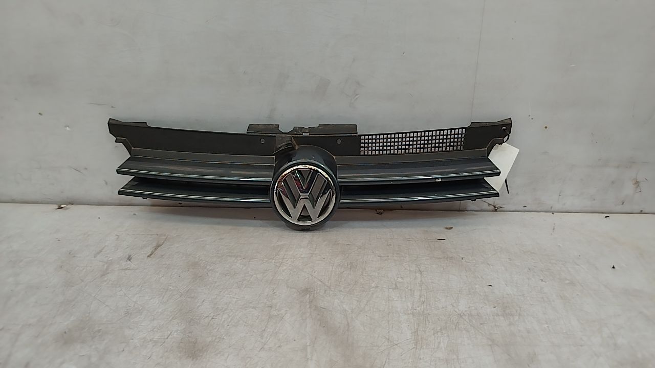 VOLKSWAGEN GOLF IV BERLINA REJILLA DELANTERA VOLKSWAGEN GOLF IV BERLINA REJILLA DELANTERA